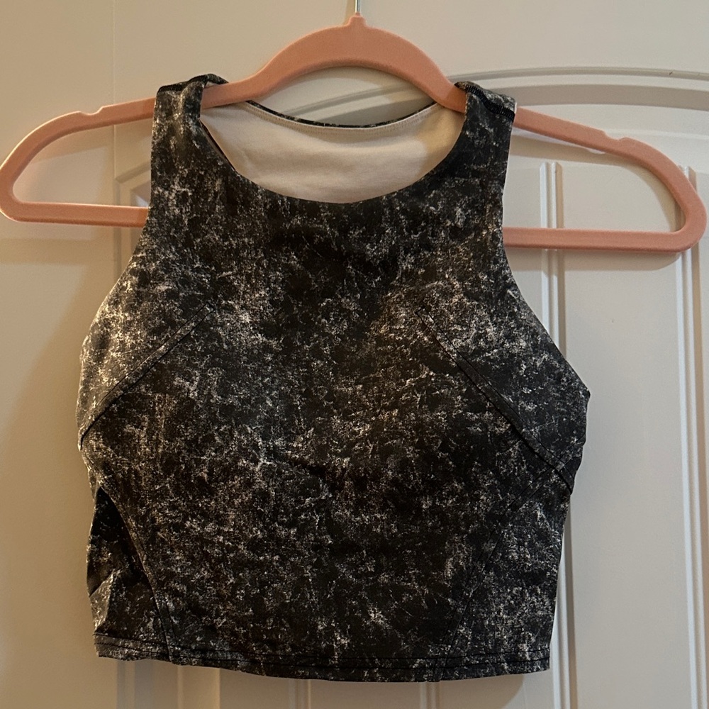 Lululemon High Neck Tank Top Black & White Size 2